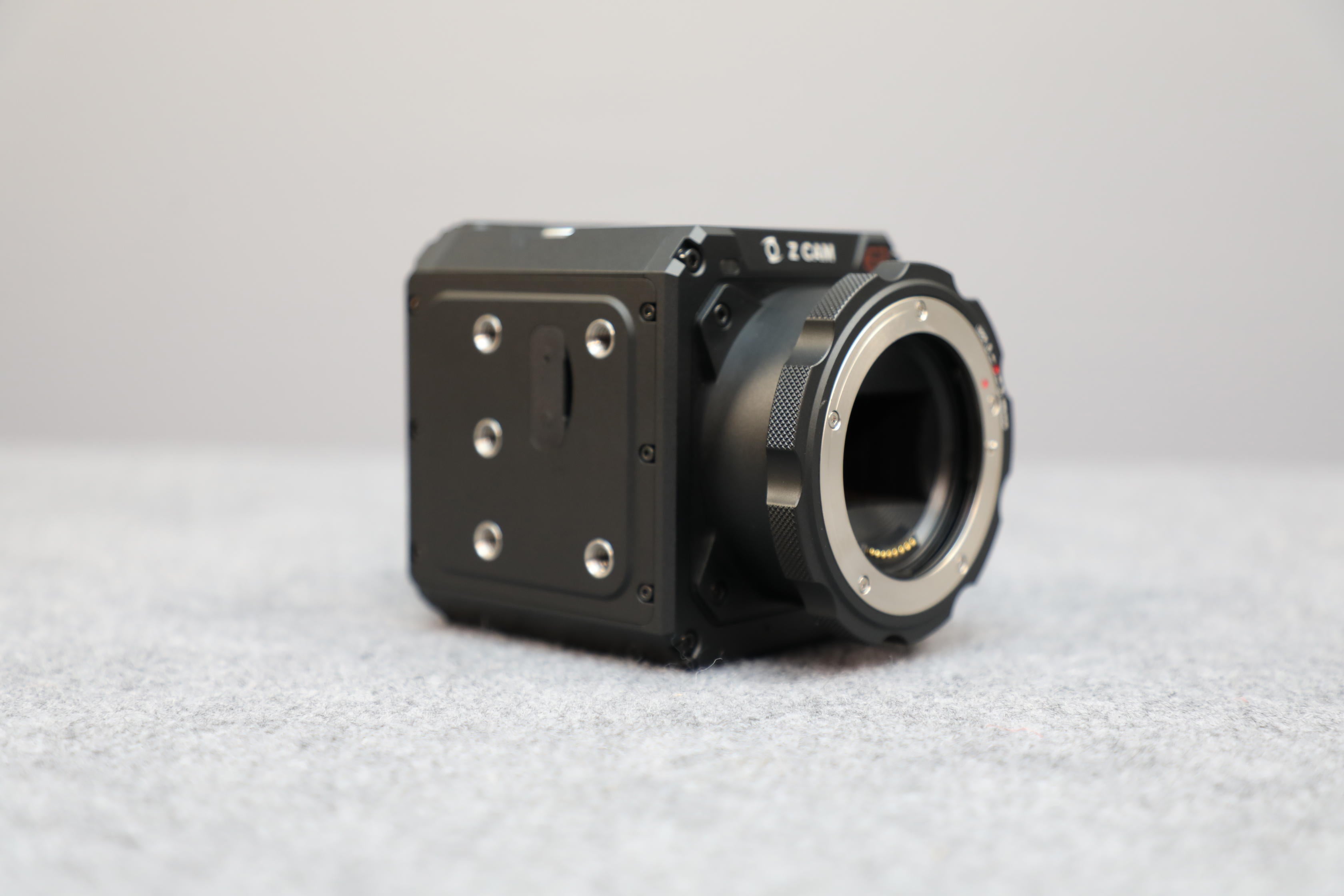 Z CAM E2-F6 6K Cinema Camera (Full Frame) – Salon Films 